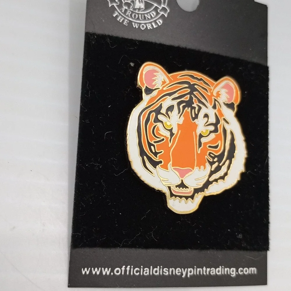 Disney new vtg